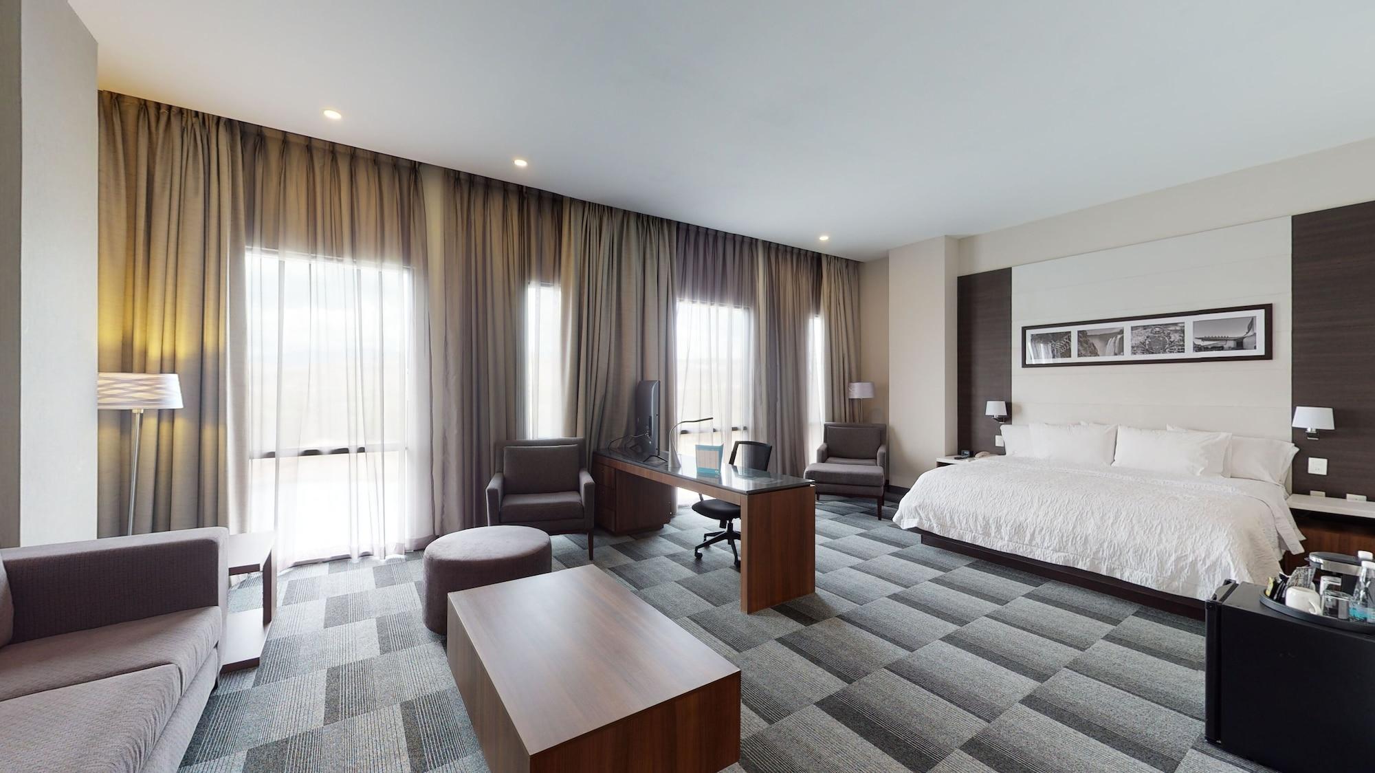 Hampton Inn And Suites San Luis Potosi Slp Luaran gambar