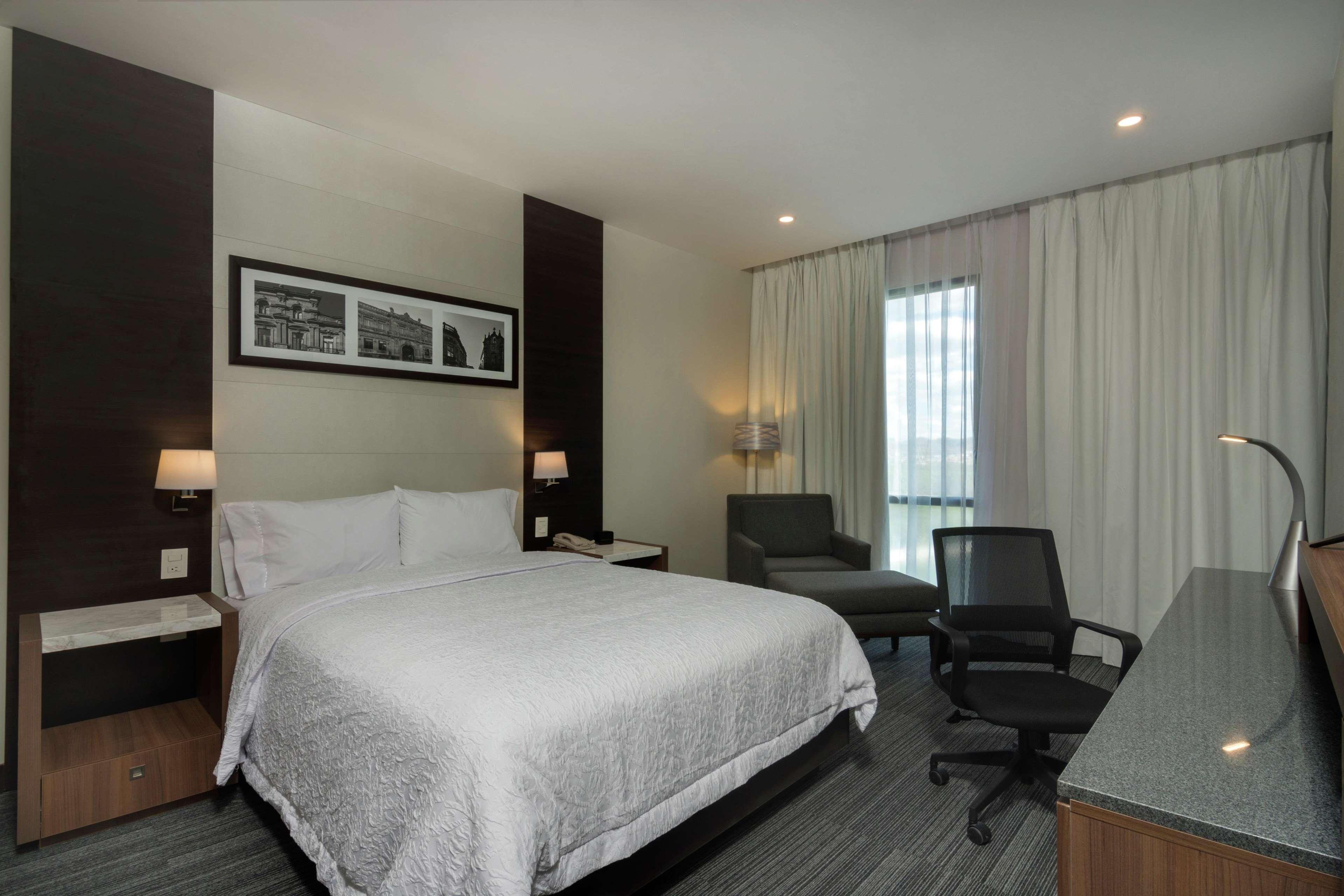 Hampton Inn And Suites San Luis Potosi Slp Luaran gambar