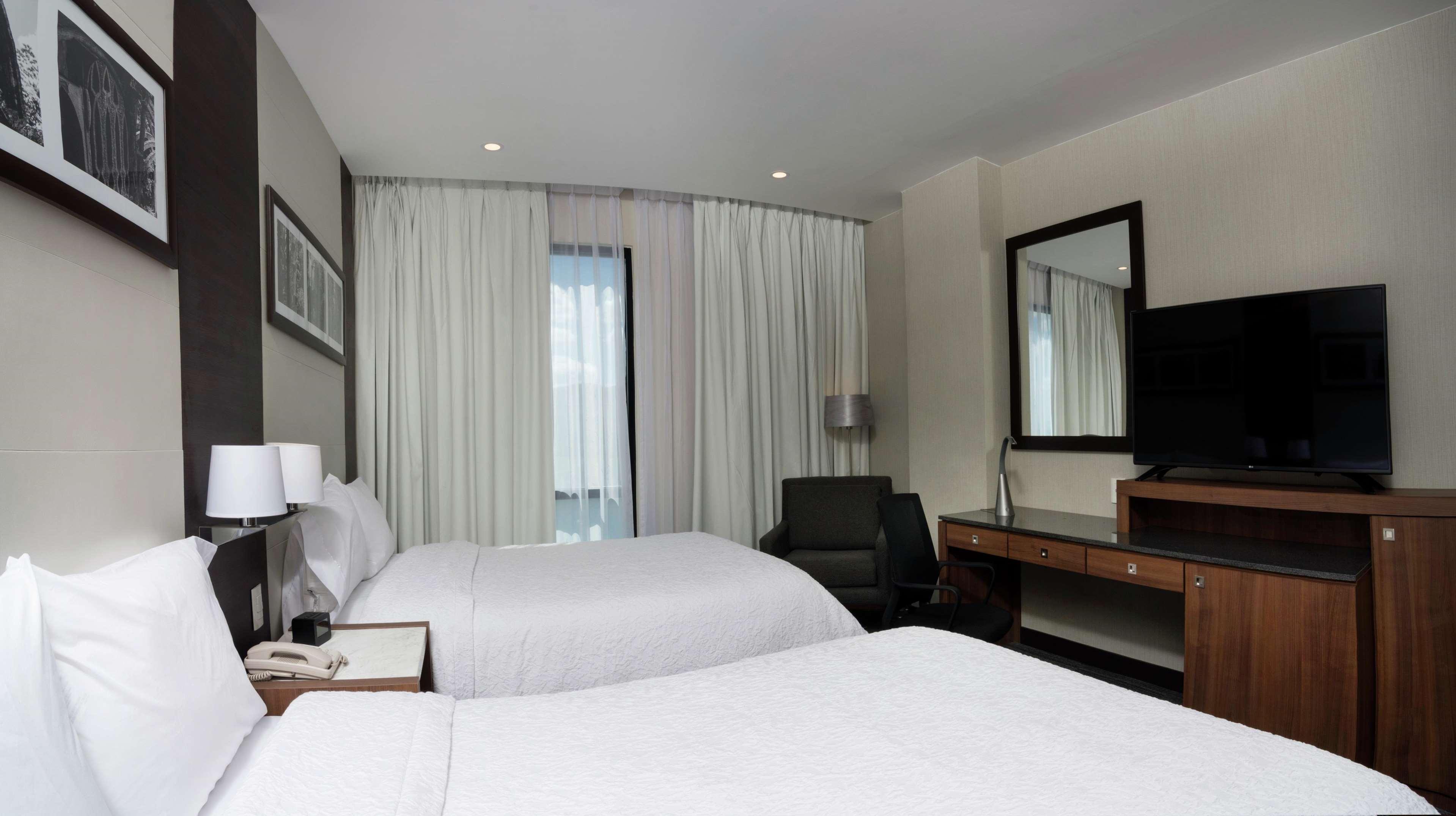 Hampton Inn And Suites San Luis Potosi Slp Luaran gambar