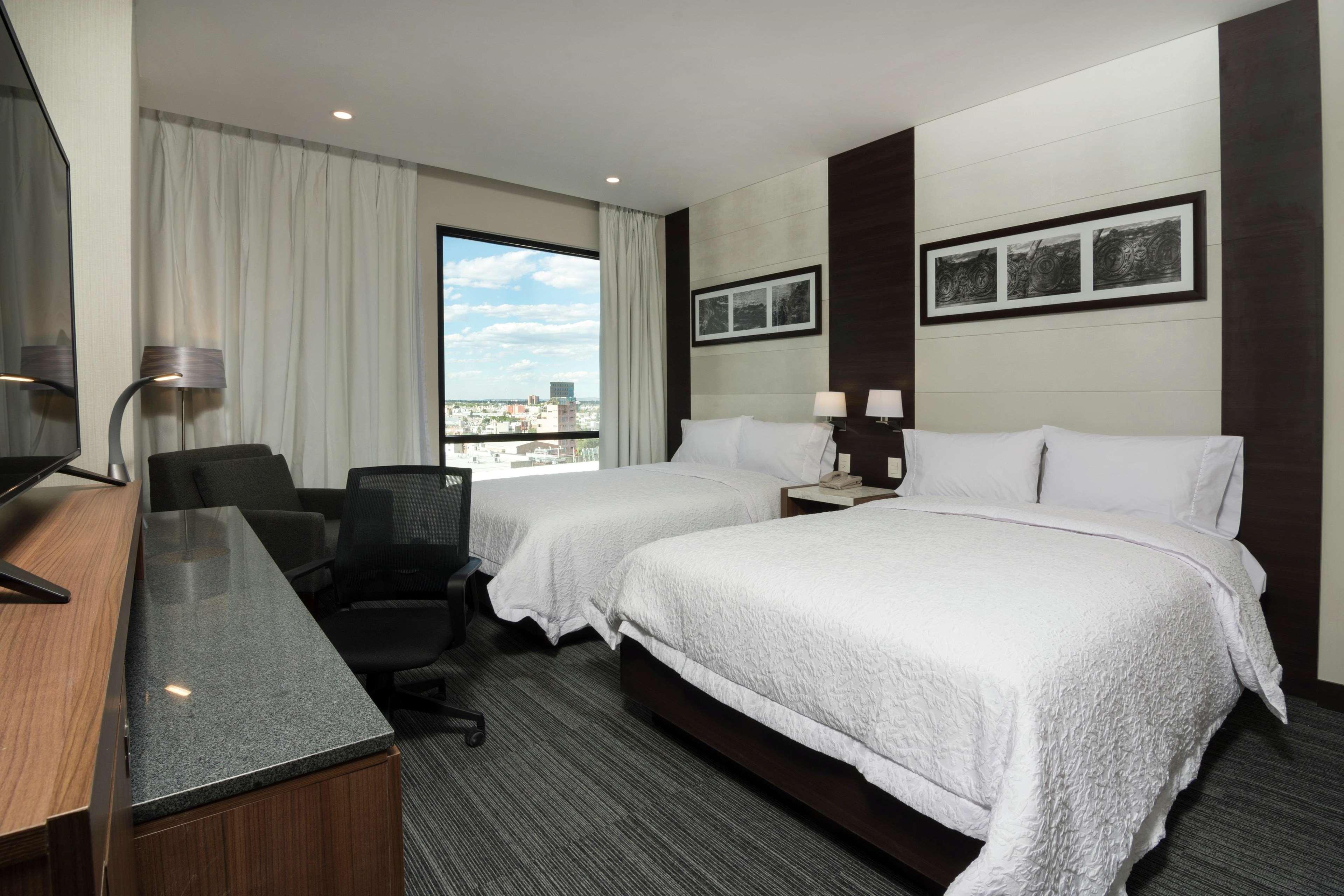 Hampton Inn And Suites San Luis Potosi Slp Luaran gambar