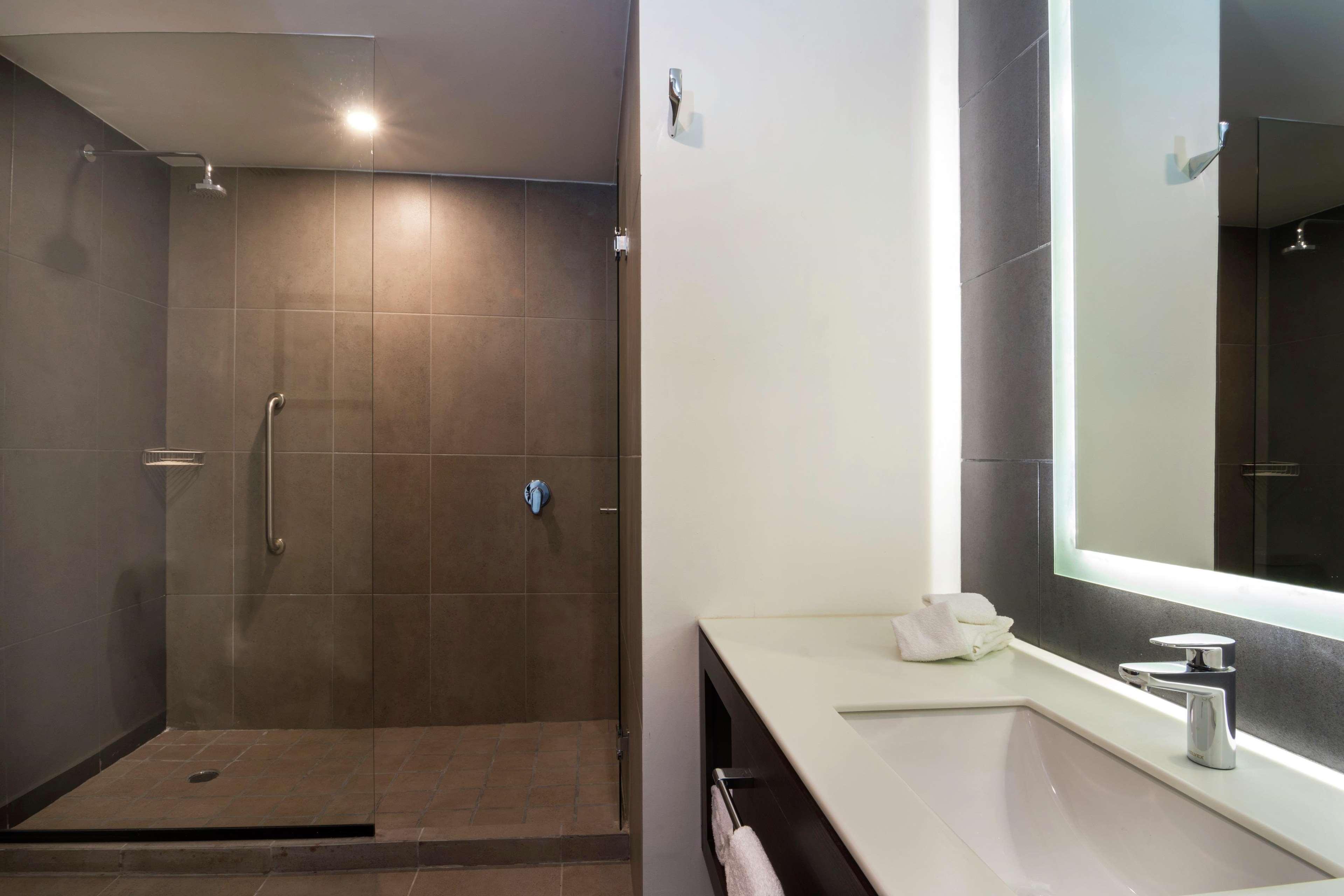 Hampton Inn And Suites San Luis Potosi Slp Luaran gambar